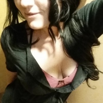 Anam - Escort à Crisnée Profil de Anam, 45 ans, Escort à Crisnée (Liège)