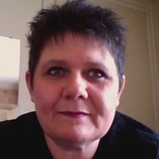 Nare - Escort à Rochefort Profil de Nare, 27 ans, Escort à Rochefort (Namur)